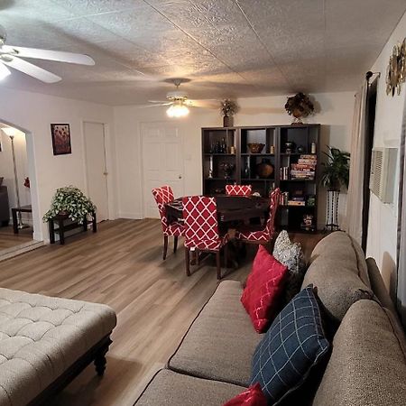 Vacation Home 3.5 Mi To Strip/Dt/Outlt Up To 8 Gst Las Vegas Exterior photo