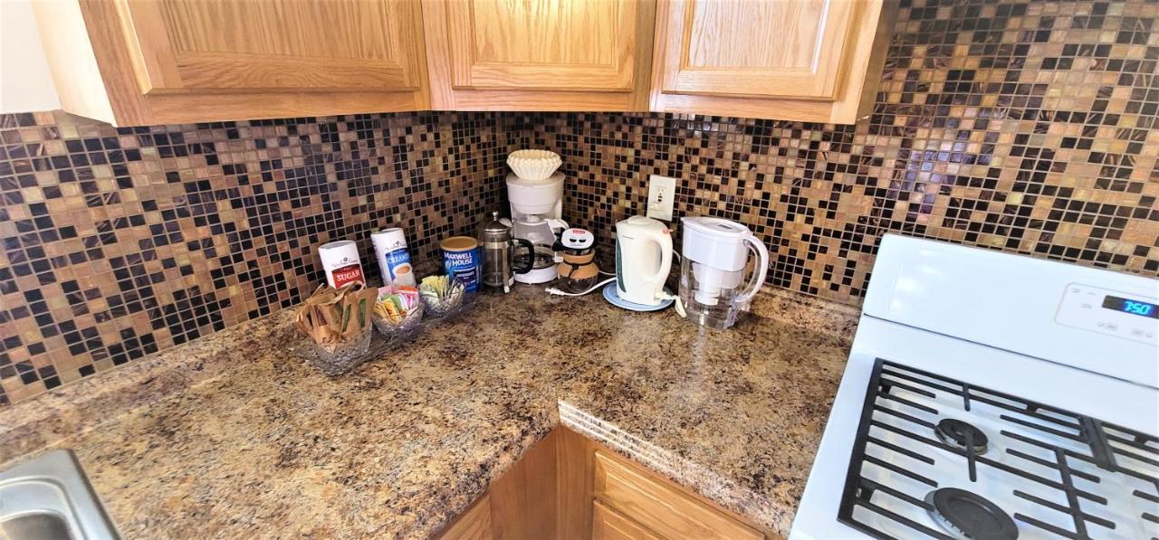Vacation Home 3.5 Mi To Strip/Dt/Outlt Up To 8 Gst Las Vegas Exterior photo